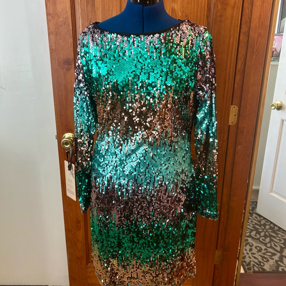 Dress , aqua colored dress! Bought in UK🇬🇧Beautiful for weddings, anytime events - Picture 2 of 5